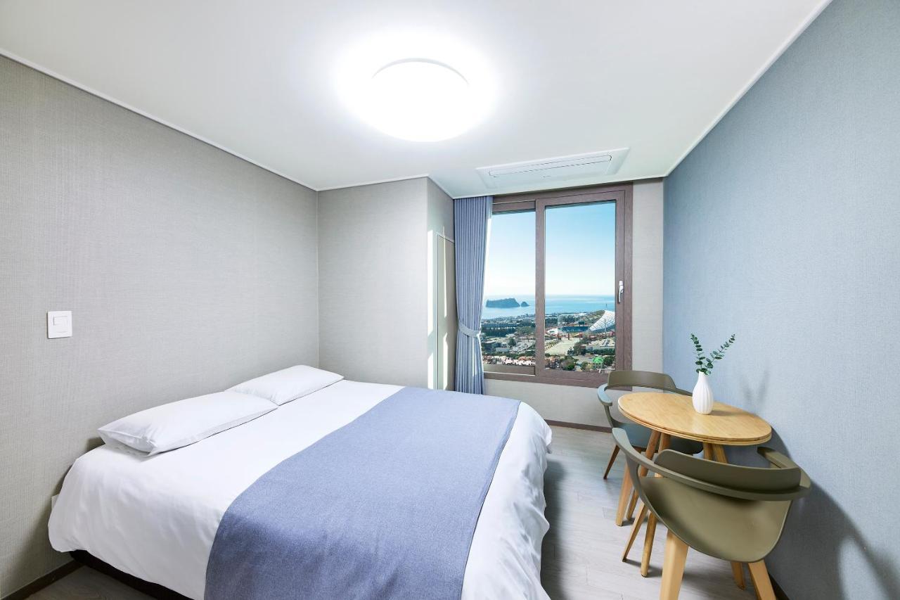 Bridge Residence Hotel Seogwipo Exterior photo